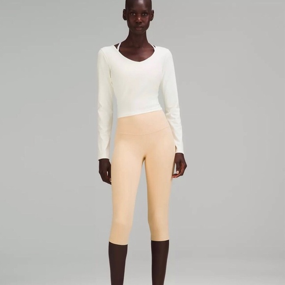 Lululemon ALIGN High Rise CROP 17” PROSECCO Tan Size 10 - Picture 1 of 11